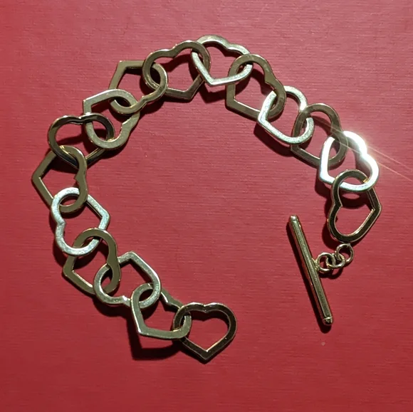 Sold 14k Yellow Gold Large Heart Link Bracelet with Toggle Closure - Picture 12 of 12